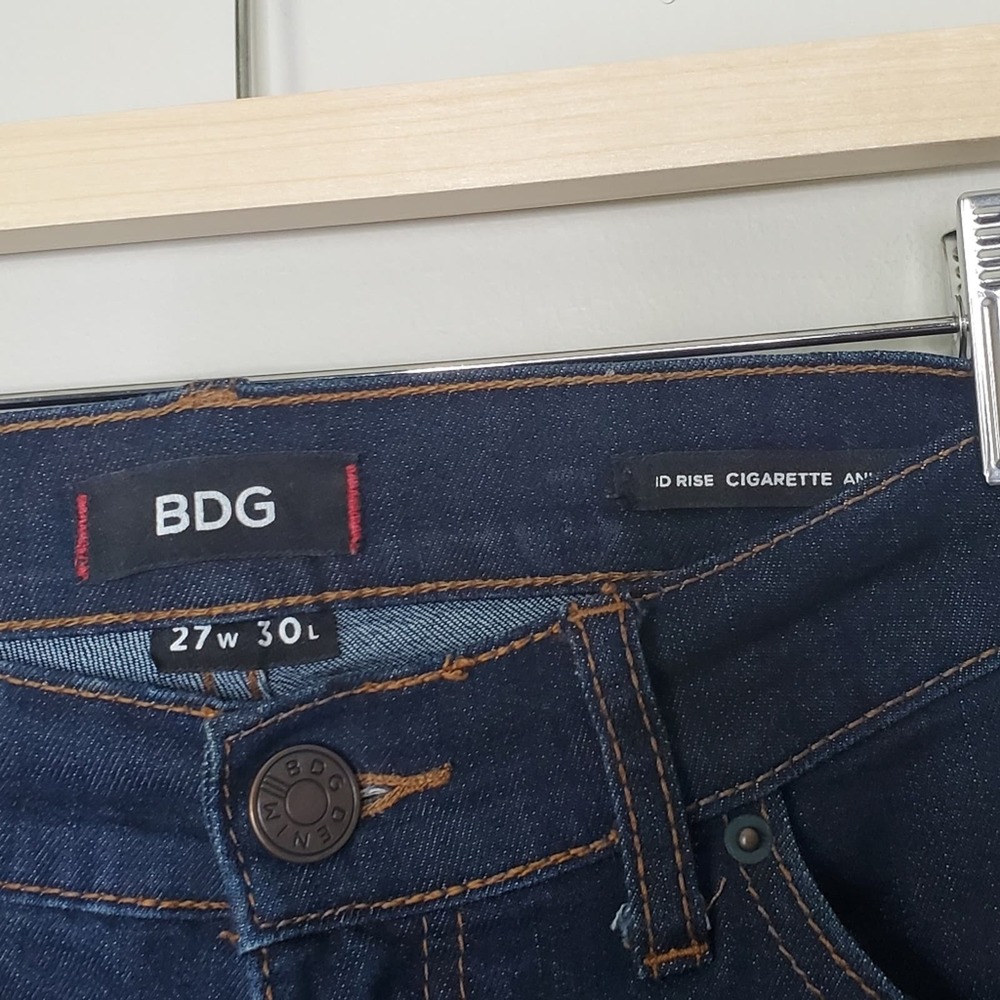 BDG URBAN OUTFITTERS | Cigarette Jeans | 27 - Picture 4 of 5